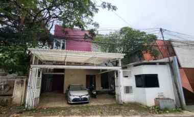 Disewakan Rumah 3 Lantai Cocok Buat Usaha di Cilandak Barat Jakarta