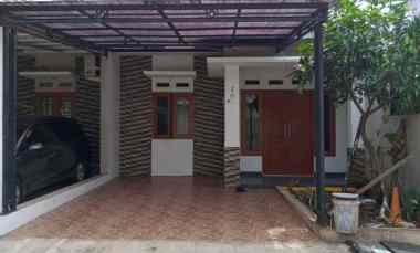 Rumah Dikontrakkan Kavling Ui Timur, Tanah Baru, Beji, Depok