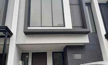 Rumah Sewa Cakep di Kebayoran Bintaro Baru, Modern Siap Huni