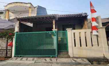 Disewakan CEPAT, Rumah 1 Lt, Rapi, Bagus, Row 2 Mobil, Kelapa Gading