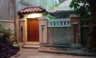 disewakan rumah kemang inside a quiet cluster