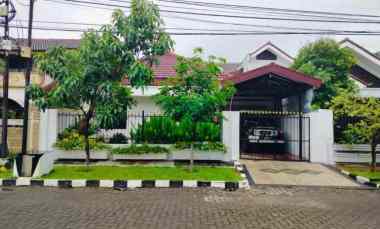 disewakan rumah ketintang jambangan