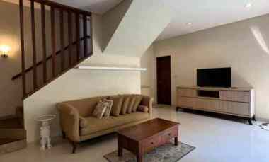 disewakan rumah kuta