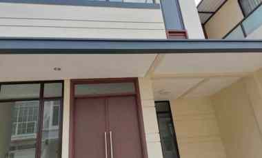 Disewa Rumah Siap Huni di Grandura Lavon Swan City Cikupa Tangerang