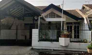 Rumah Disewakan di Nginden Intan Timur