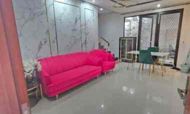 Murah Rumah Northwest Lake Strategis, Depan Sungai, Full Furnish Bagus