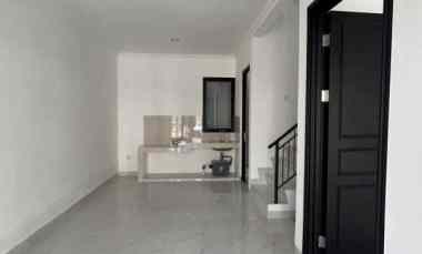Rumah Mewah Pasir Putih Eksklusif Pik2 Ukuran 6X12,5 Siap Huni