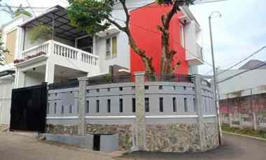 Cukup Bawa Koper Sewa Rumah Full Furnish di Bintaro Pondok Pucung