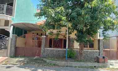 Rumah Disewakan di Raya Surakarta GKB Gresik