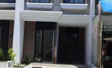 Rumah Regency One Pakuwon City Kenjeran Surabaya Minim 2thn