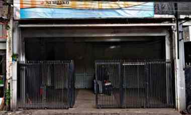 Ruko Mainroad Sarijadi Cocok untuk Usaha/Invest 3 Lantai