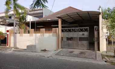 Rumah Disewakan di Simpang Darmo Permai Utara