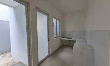 Rumah Disewakan di Suvarna Sutera Tangerang