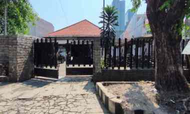 Rumah Disewakan Tegalsari Surabaya Pusat Cocok untuk Resto Strategis