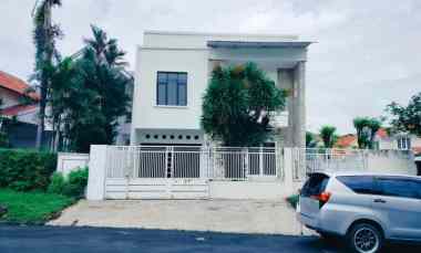 Rumah Disewakan Villa Valencia Sambikerep Surabaya Barat