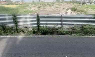 Dikontrakan 27 are, jl. Karang Suwung Pantai Berawa Canggu Kuta Utara