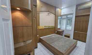 disewakan villa komplek cemara hijau jalan