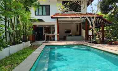 BL 119 Leasehold 15 Years Modern Stunning Villa di Umalas Badung Bali