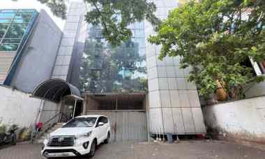 gedung kantor kebon sirih menteng jakarta selatan