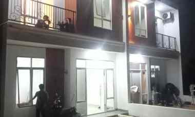 gifari townhouse bakti jaya tangsel