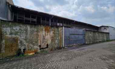 Gudang Kenjeran, Strategis Siap Huni Container Masuk