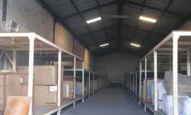 Gudang Margomulyo Permai Strategis Loss