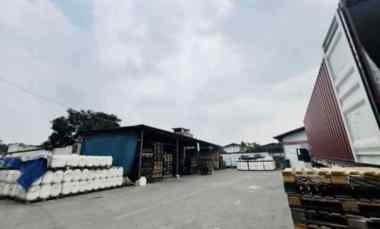 Gudang Murah Pinggir Jalan di Jurumudi Baru Tangerang