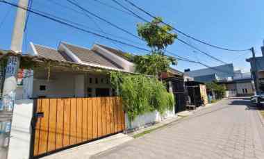 Gunung Anyar Hook Surabaya Timur Row Jalan 2 Mobil