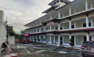 hotel jalan panglima sudirman batu strategis murah