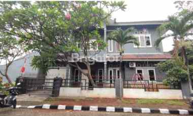 Rumah Dijual di Mahkota Mas