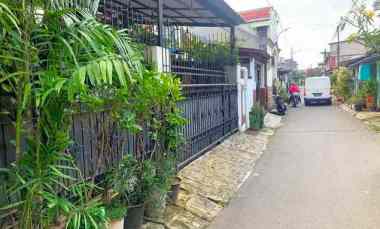 JL. Menteng Wadas Selatan - 2 Lantai - Ami