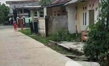 Rumah Dijual di Perumahan Pesona Cikampek 2, Blok K No. 03 Desa Pangulah Utara Kec Kotabaru Kab Karawang Kode Pos 41374