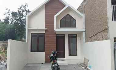 Rumah Dijual di KAVLING CIPAGERAN