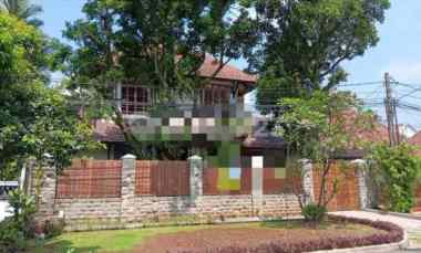 Rumah Dijual di jl salak babakan