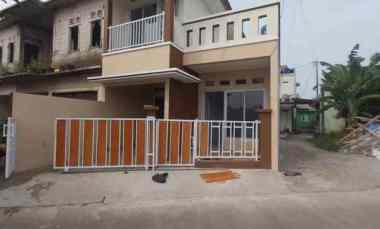 jual rumah baru 2 lantai pinggir jalan di pamulang