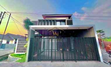 Jual Rumah Cantik Full Furnished dekat Candi Sambisari