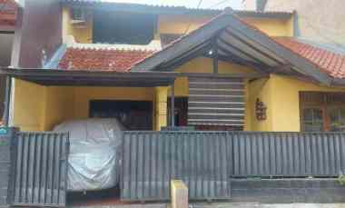 Jual Rumah Cluster Australia Green Lake Tangerang