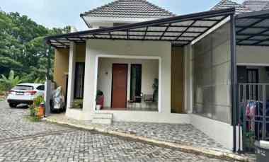 Rumah Dijual di Grafika Banyumanik