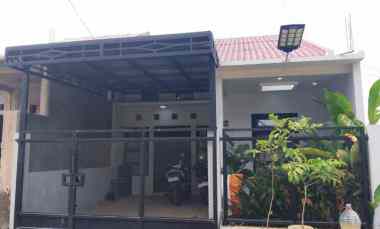 Jual Rumah Keluarga 4 Kamar Tidur Ujung Berung