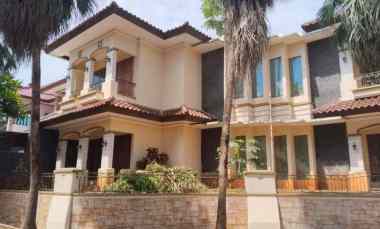 JUAL Rumah Mewah di Rumah Raffles Hills Cibubur