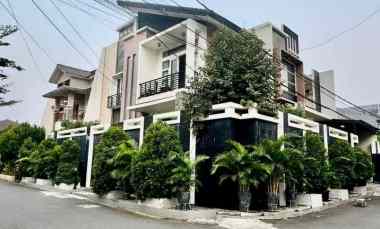 Jual Rumah Mewah Hook di Pulomas Barat Jakarta Timur