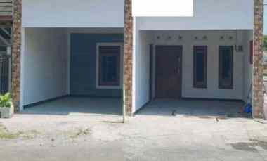 Jual Rumah Posisi Hook di Klipang Tembalang Semarang