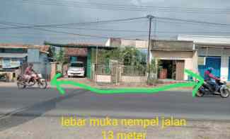 Jual Rumah Toko Pinggir Jalan Raya di Karawang Barat