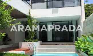 jual villa 4 lantai 3 kamar view gwk bandara jimbaran