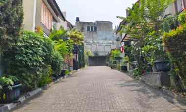 kavling townhouse gegerkalong setiabudi bandung