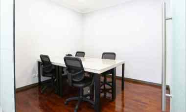 Ruang Kantor Siap Huni Kerja Full Furnished 4 Pax