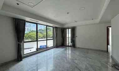 Kondominium Regency, Tunjungan Plaza