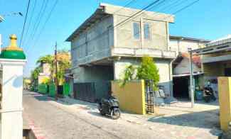 kost 2 lantai di jl supriyadi kalicari