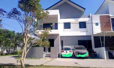 Mewah Rumah Hook 2 Lantai, dekat Pemkab Bandung, Soreang