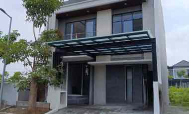 New House Minimalis Modern di Citraland Surabaya Barat